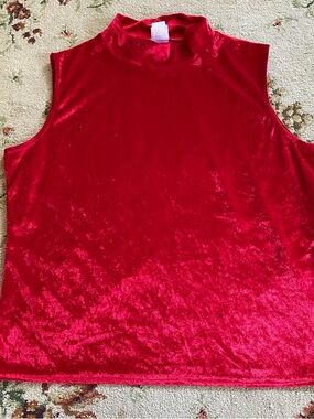 Gilligan & O'Malley Red Velvet Mock Neck Sleeveless Tank Top